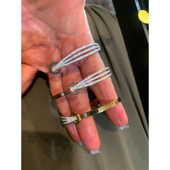 Stainless Steel MZ Collection Adjustable Bracelet With Rhinestone Detailing & Tr - Picture 7 of 7